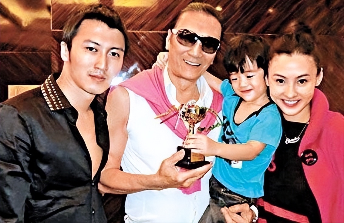 谢贤风流情史：38岁娶台湾第一玉女，43岁娶港姐冠军，69岁爷孙恋