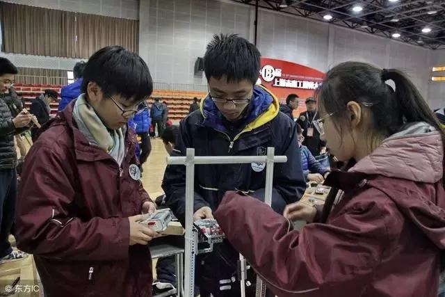 孩子成绩差有必要读大专吗,孩子学习不好上大专有必要吗