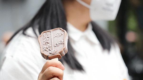 不要随便在便利店买雪糕,不要随意拿没见过的雪糕