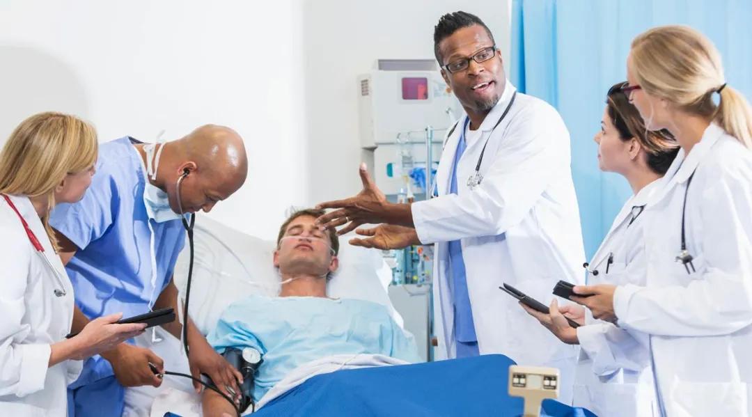 网球队机制,网球怎么打赢比你强的人