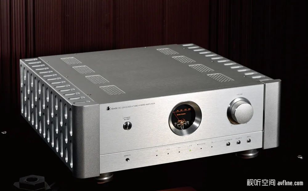能让您细耳倾听的好功放:八达DC-228前胆后石A类合并功放