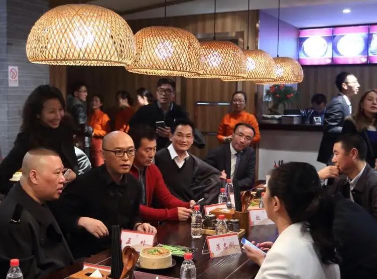 成本4块卖4块怎么赚钱,4块钱成本卖10块钱利润是多少