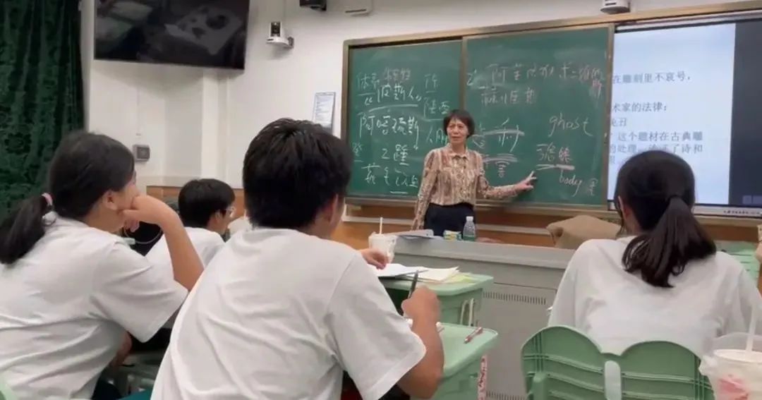 艺术传媒系选择,艺术传媒是学习什么以后好就业不