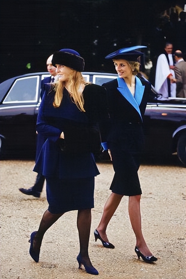 安德鲁王子与莎拉弗格森婚礼,安德鲁王子的前妻莎拉弗格森