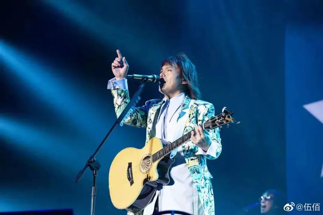 曾经红极一时的摇滚歌手,他是歌坛公认的实力歌手