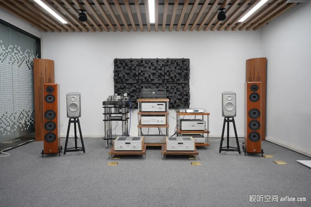 鍙戠儳澶у笀鎺㈠簵,浼楄揪褰遍煶