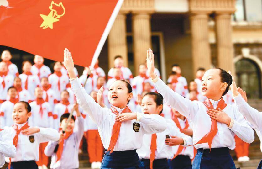 全市中小学生迎来开学第一课,中小学开学教育第一课