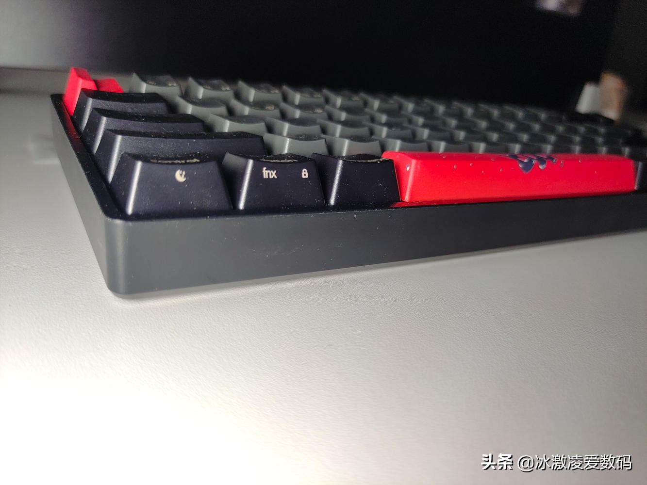 小呆虫键盘各种轴体,200以内办公打字最舒服的键盘