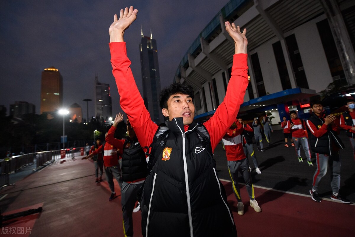 恒大实现全华班锋线猛人被激活,恒大全华班遭打脸