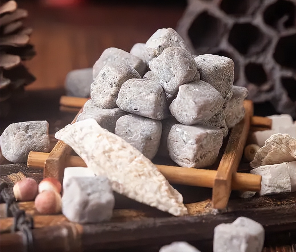 回南天需要注意些什么,怎么应对回南天四个方法帮你防潮