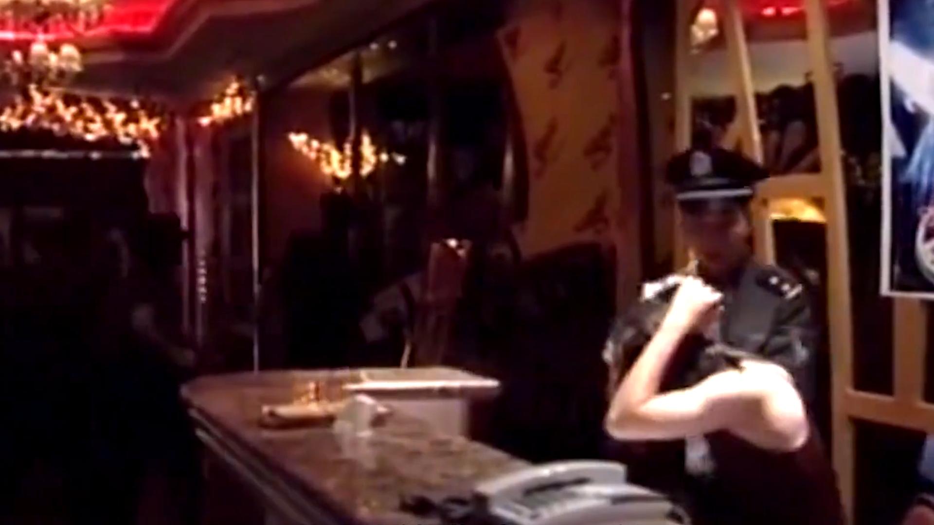 卖淫现象屡禁不止，人民深恶痛绝，“黄”的危害在哪里？