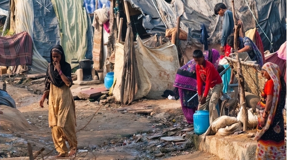 联合国预测，印度一数据超中国，德媒漫画解读精辟，印网友不干了