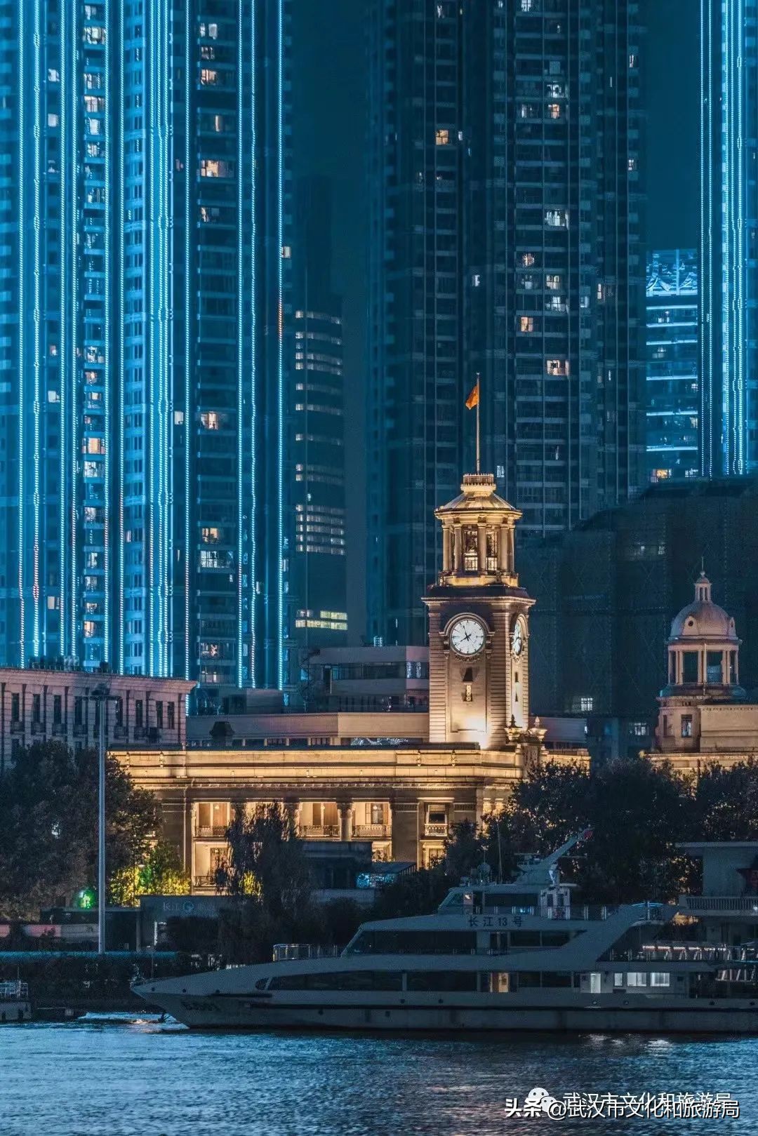 武汉新建地标性建筑,武汉青山区地标式建筑