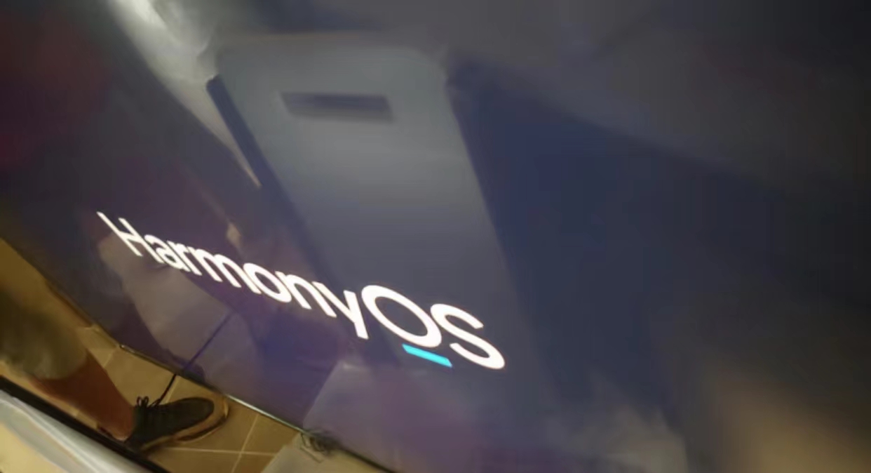 华为智慧屏v55i对比小米电视5,华为oled和小米oled电视对比