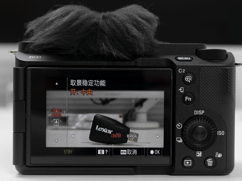 技术不够装备来凑，索尼ZV-E1真定位新手？Vlog初学者心得分享