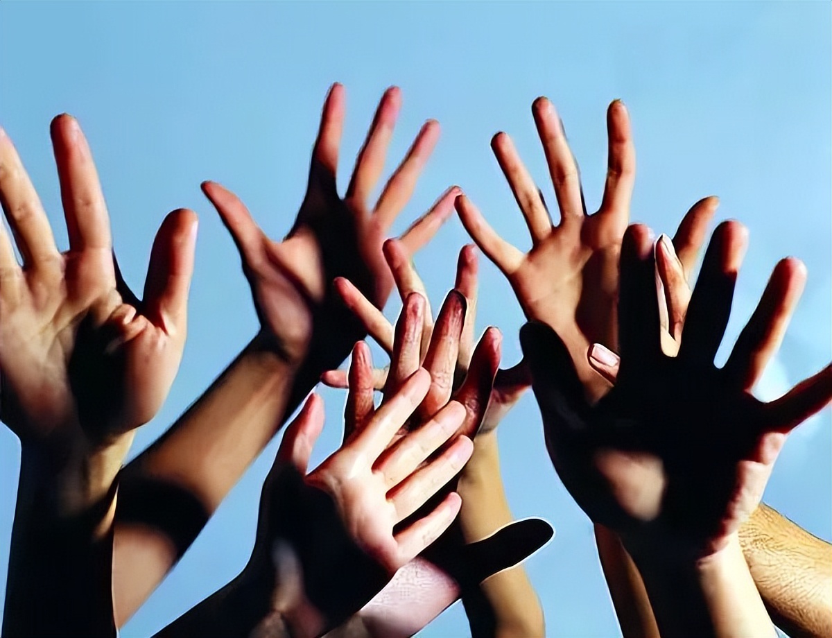 打造伟大的团队精神,五个故事五种智慧