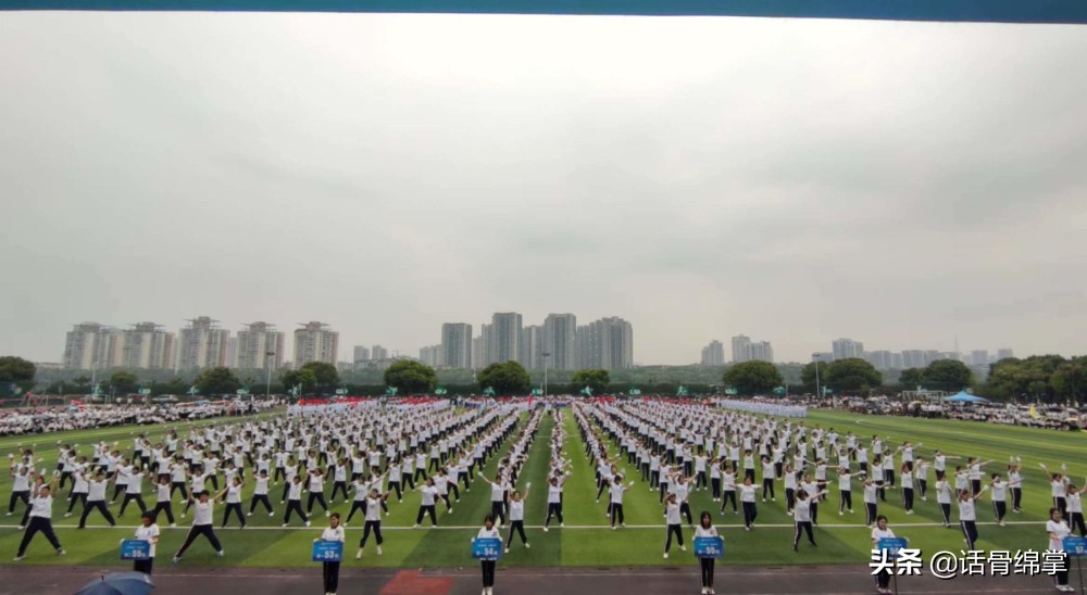 体育节燃爆校园,学校运动会高燃展示校园文化