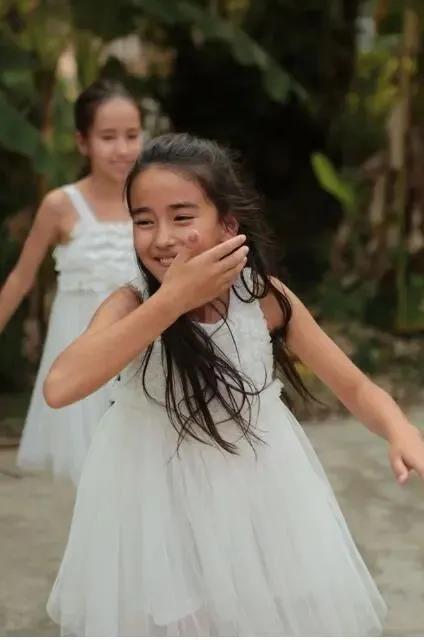 爱，在雨林绽放璀璨星光