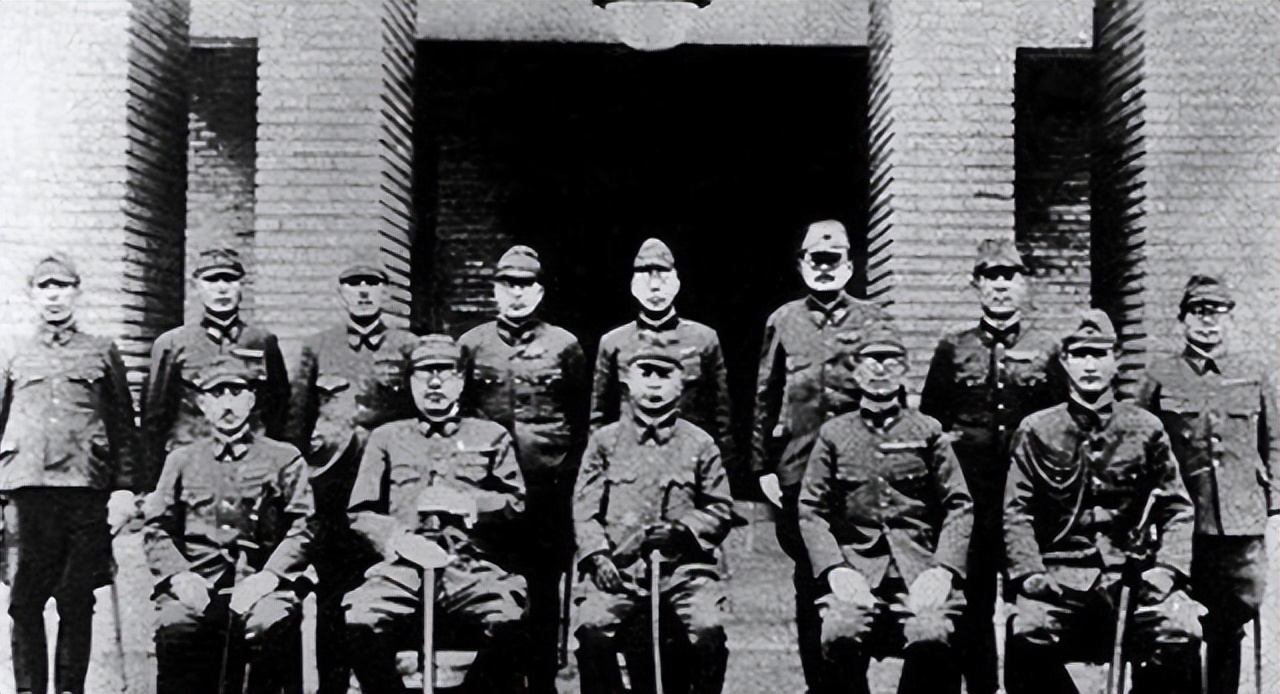 坐山雕阴险狡诈,座山雕有多残忍