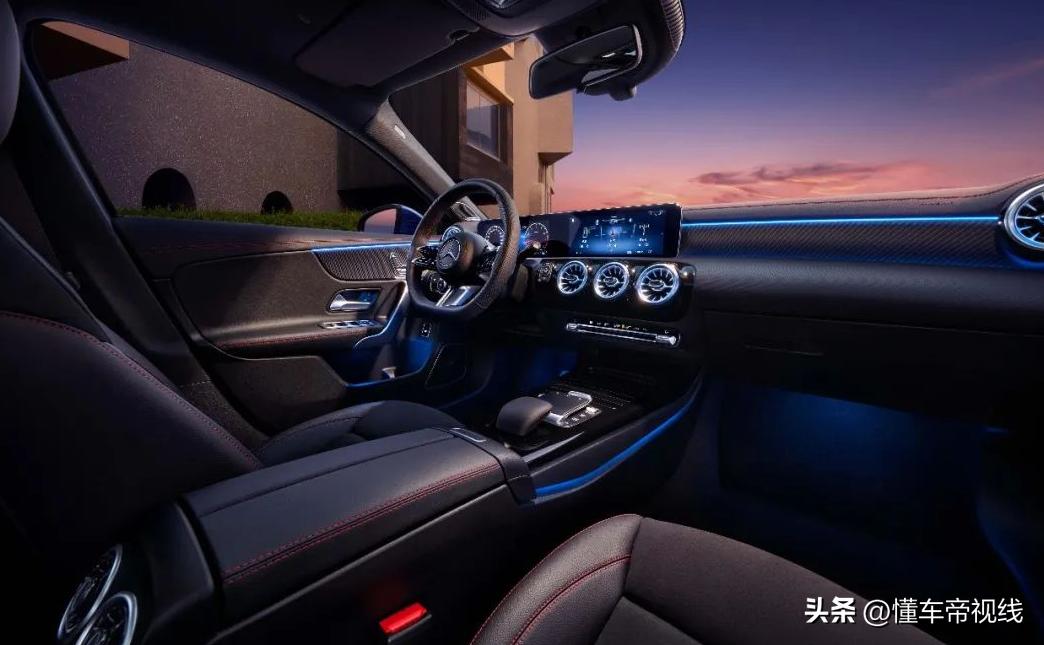 奔驰梅赛德斯24款落地价多少钱,新款奔驰24万元