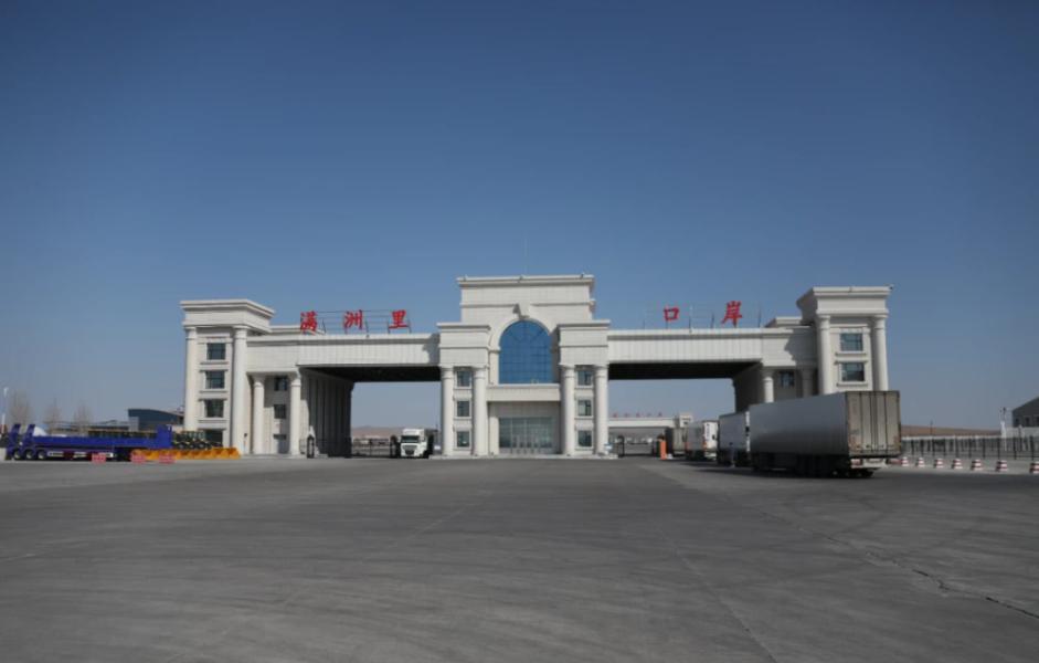 90年代商界传奇,两次婚姻皆妻离子散,入狱后小姨子为他守候18年