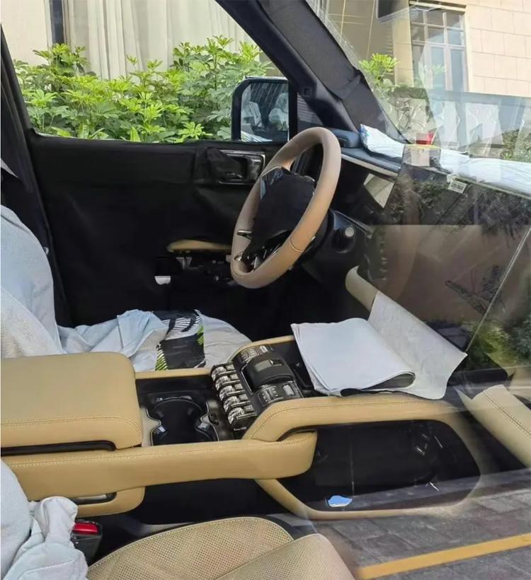 别着急，4大越野神车都有大动作，谁更“能打”？