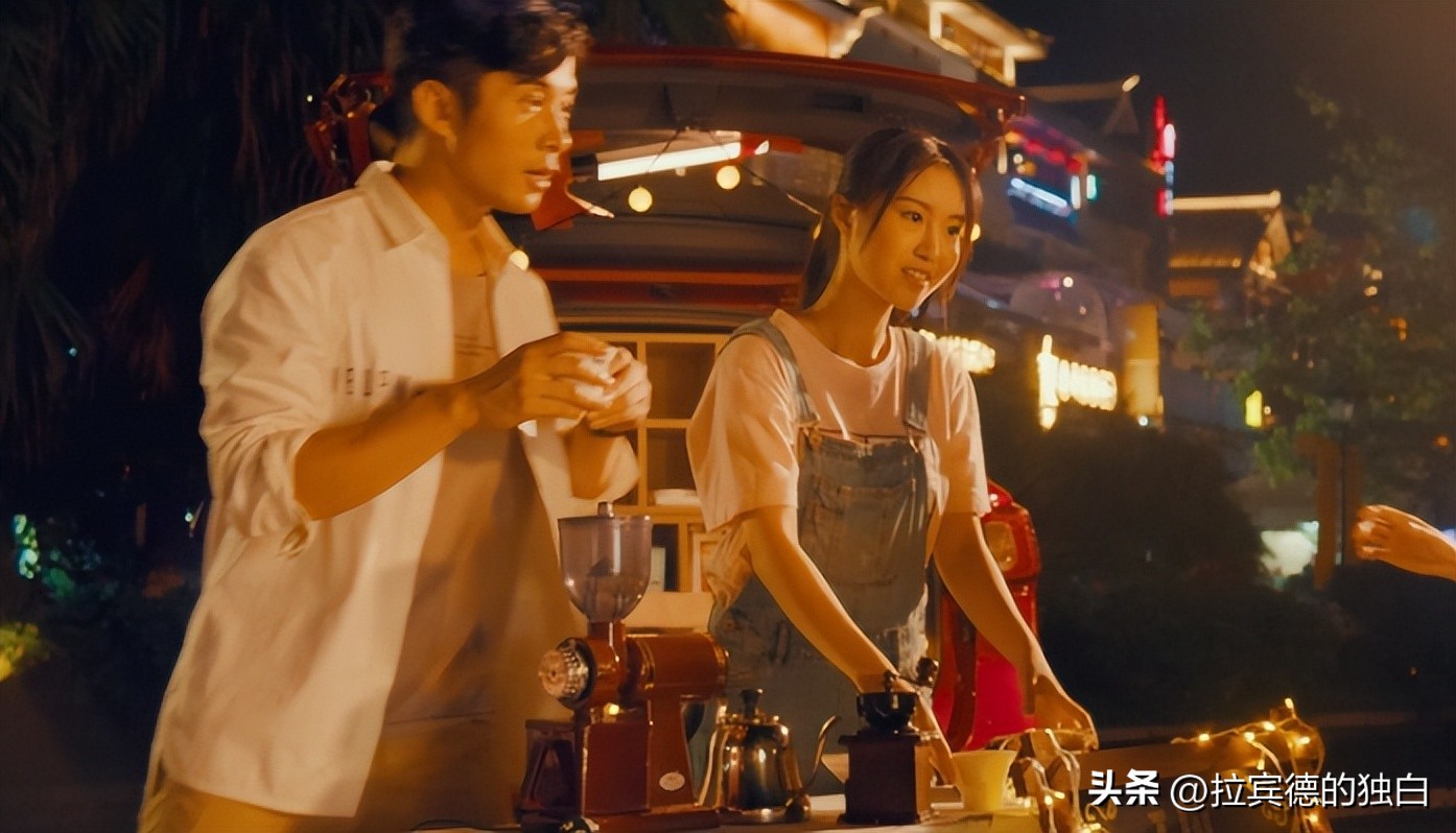 红白相间的舞鞋,红白广场舞鞋