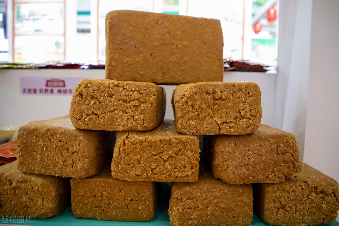 民间美食正宗的东北大酱,黑龙江传统美食