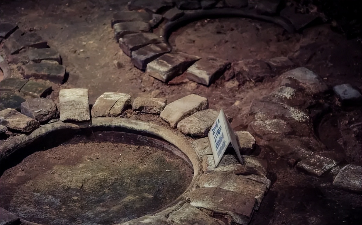 李渡高粱酒光瓶之王,江西李渡酒简介