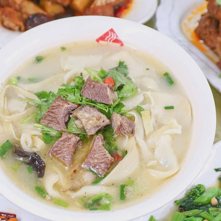 怎样选择合适的烩面机