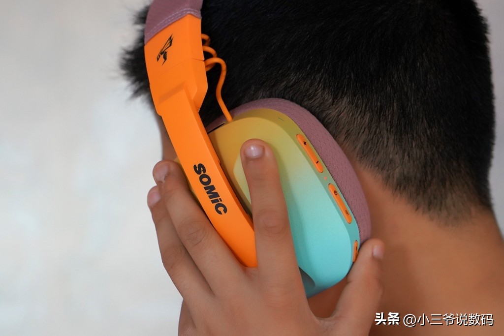 硕美科g810无线蓝牙耳机头戴,硕美科g710和g810哪个好测评