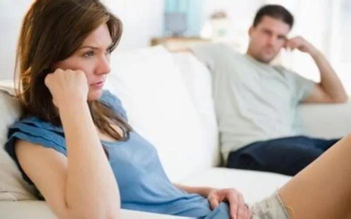 人到中年夫妻之间还有爱情吗,人到中年婚姻该结束还是继续