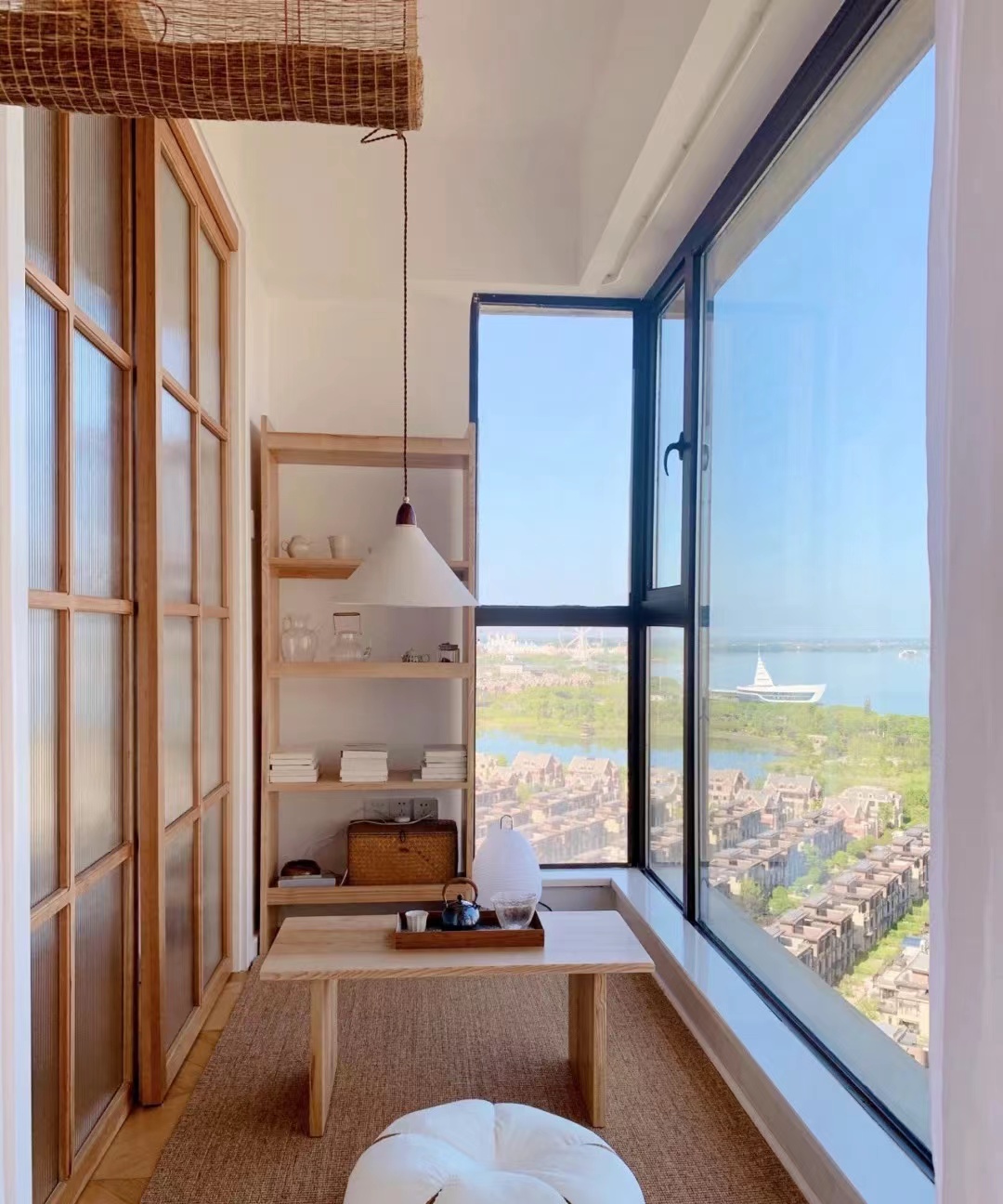 最简单的大白墙原木风,治愈系卧室二十一平原木风