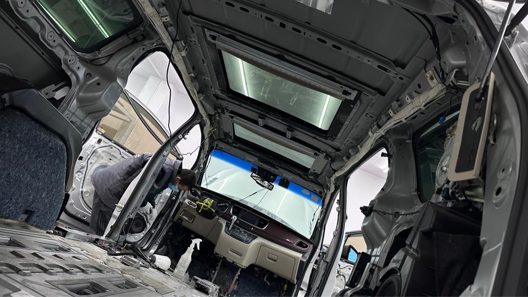 破烂的车变成新车,破烂的车子翻新