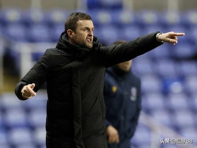 英冠布雷斯顿对莱斯特城首发,英冠布城vs卢顿比分预测