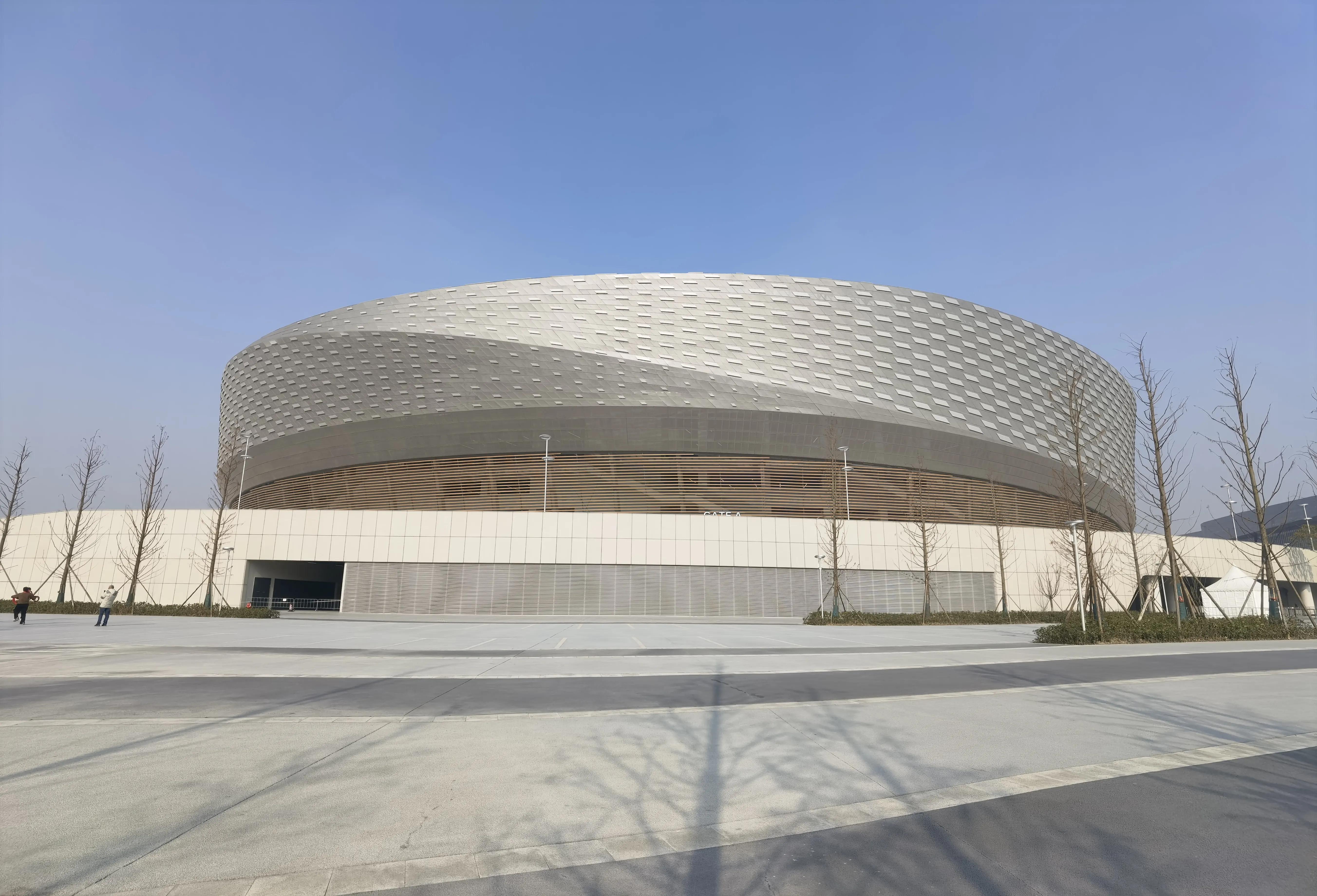 成都凤凰山体育馆足球赛现场直播,成都凤凰山体育馆足球比赛