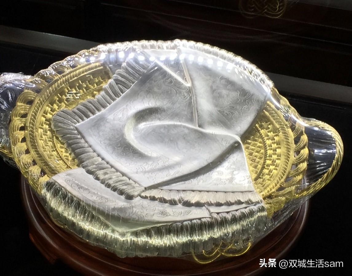 如何辨别黄金回收时有没有多少克,黄金回收表现