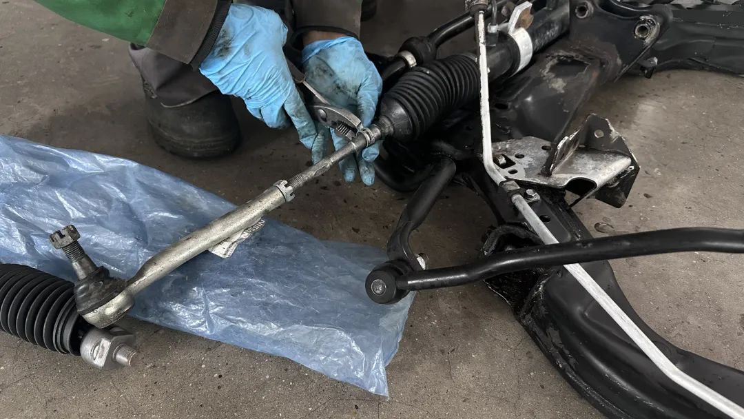 翻新一台天籁后需要多少钱,06日产老天籁全车翻新