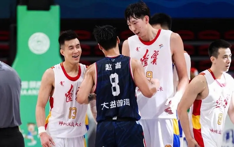 周琦或加盟辽宁男篮韩德君,辽宁队周琦签约