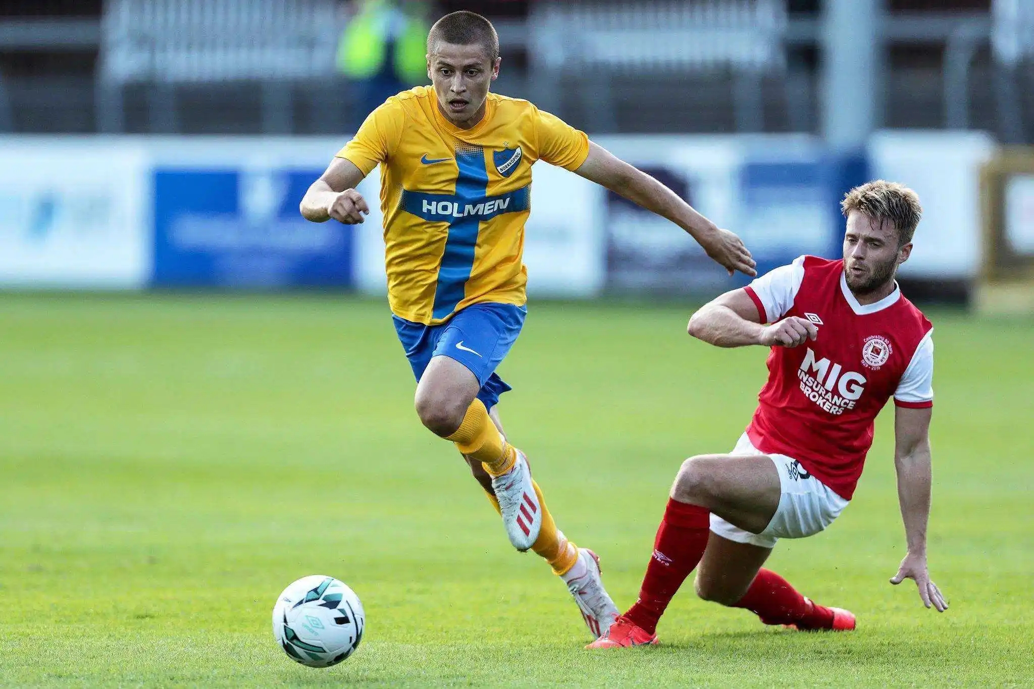 今日足球推荐赫根vs松兹瓦尔,足球预测今日推荐哈马比vs哥德堡