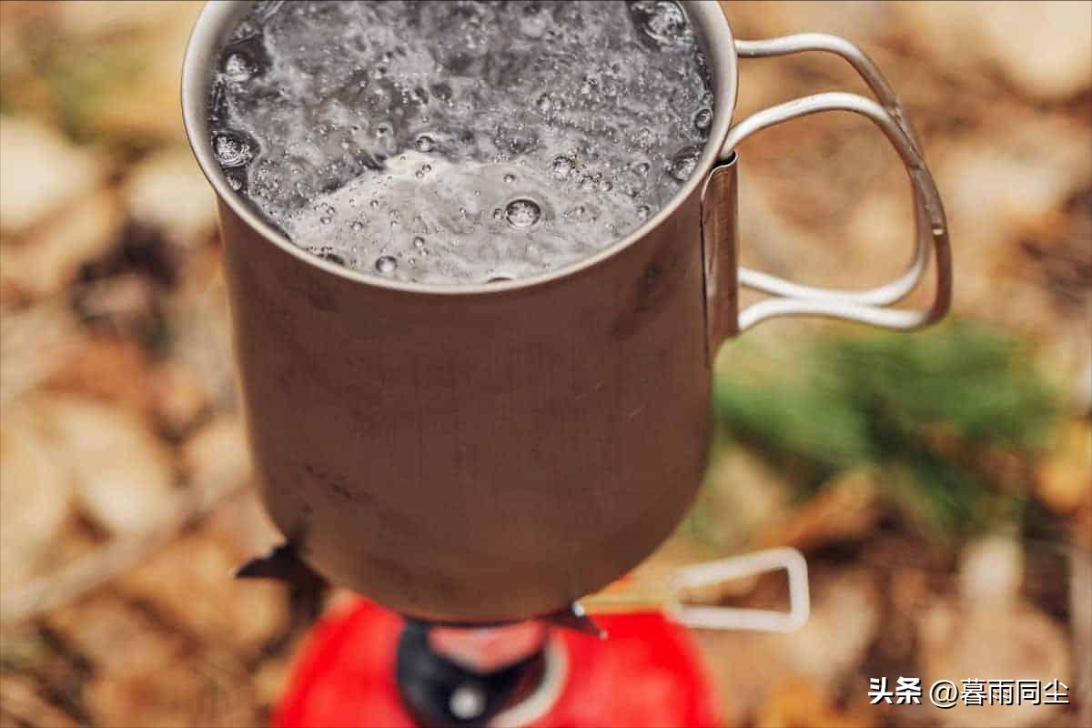 徒步滤水,野外水净化的最佳方法