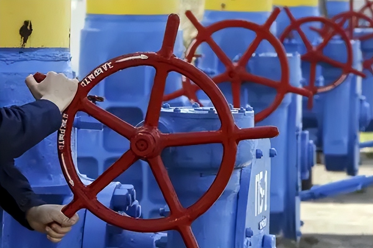 捷克为何反俄,捷克反俄新闻最新消息