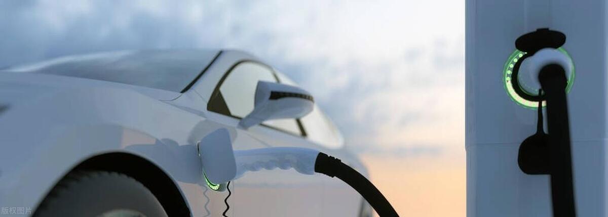 美国为啥不推广电动汽车,电动汽车在美国的发展