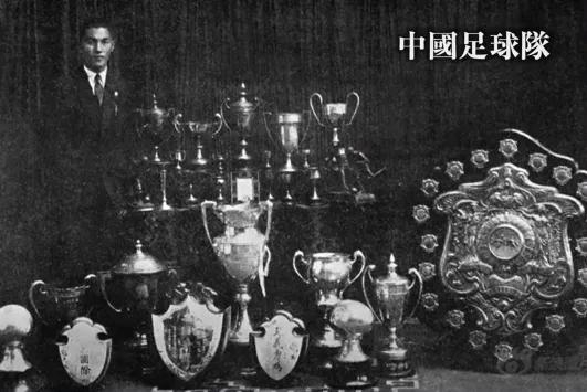 从落后全球到走上世界第一,从落后挨打到屹立东方