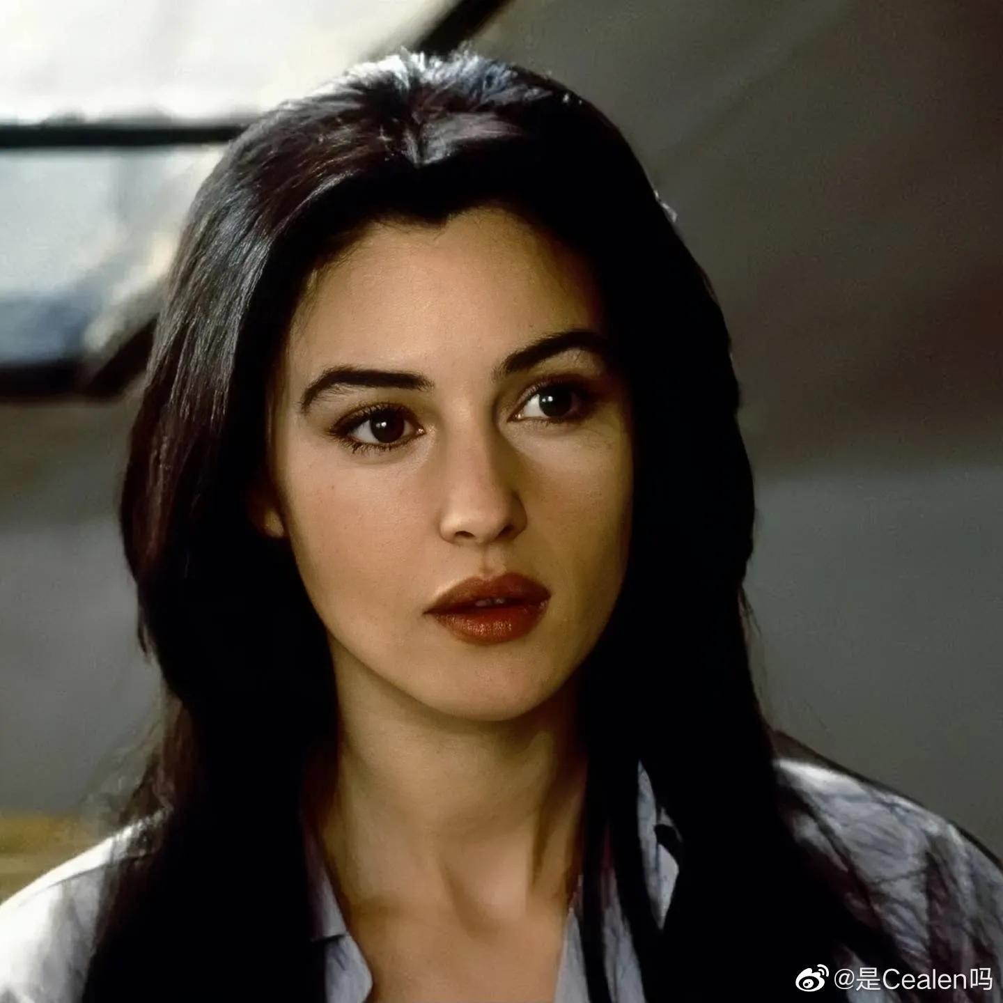 小李子和詹妮弗康纳利采访,詹妮弗康纳利年前照片