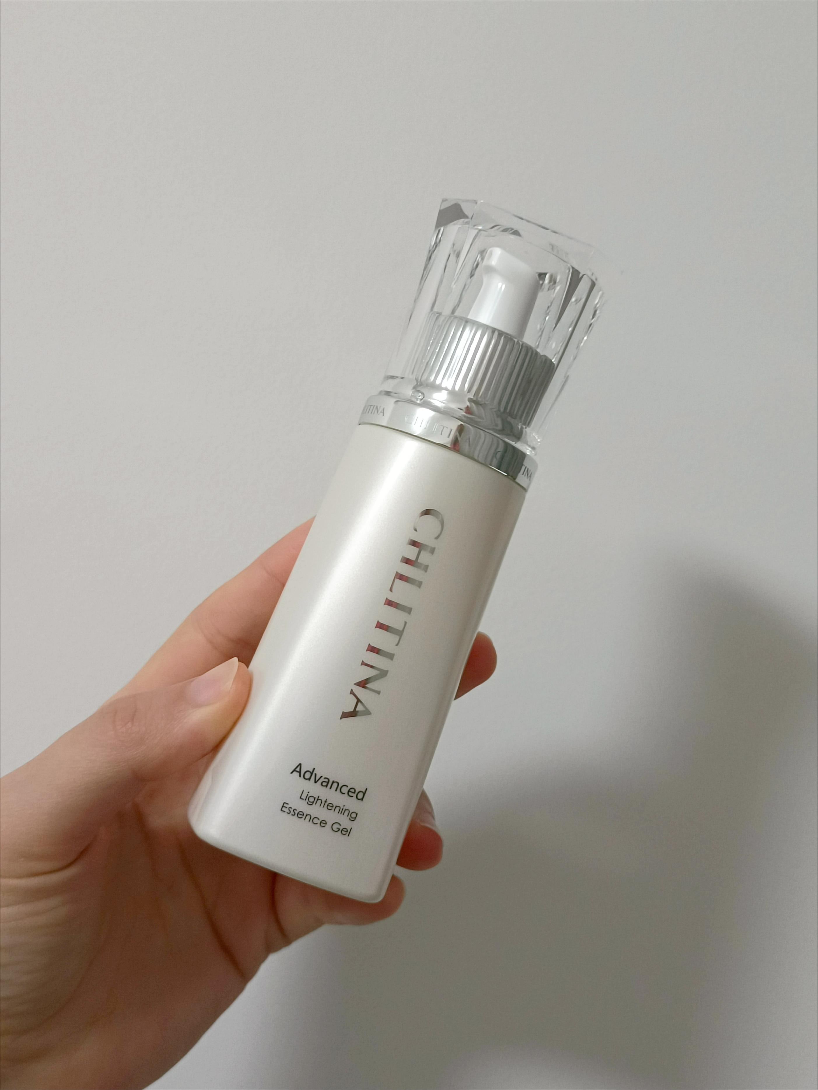 夏季克丽缇娜教你如何护肤,克丽缇娜魅力靓采护肤过程