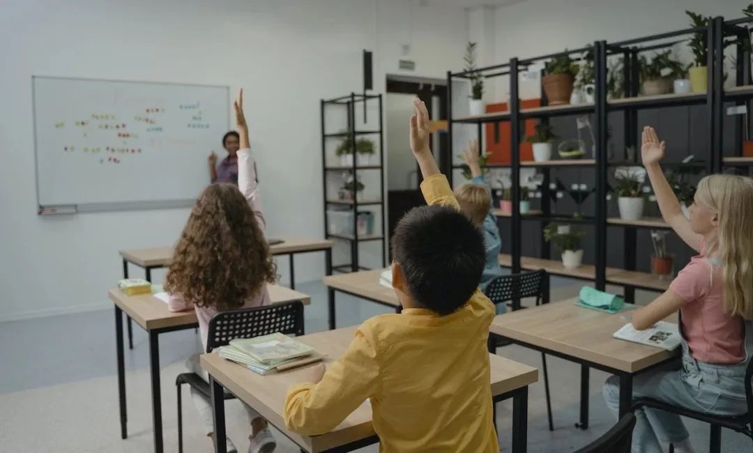 海外留学陪读方案,低龄留学各国陪读政策