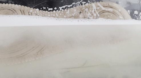 衣服溅上油渍快速处理,100%棉的衣服沾上油渍怎么洗