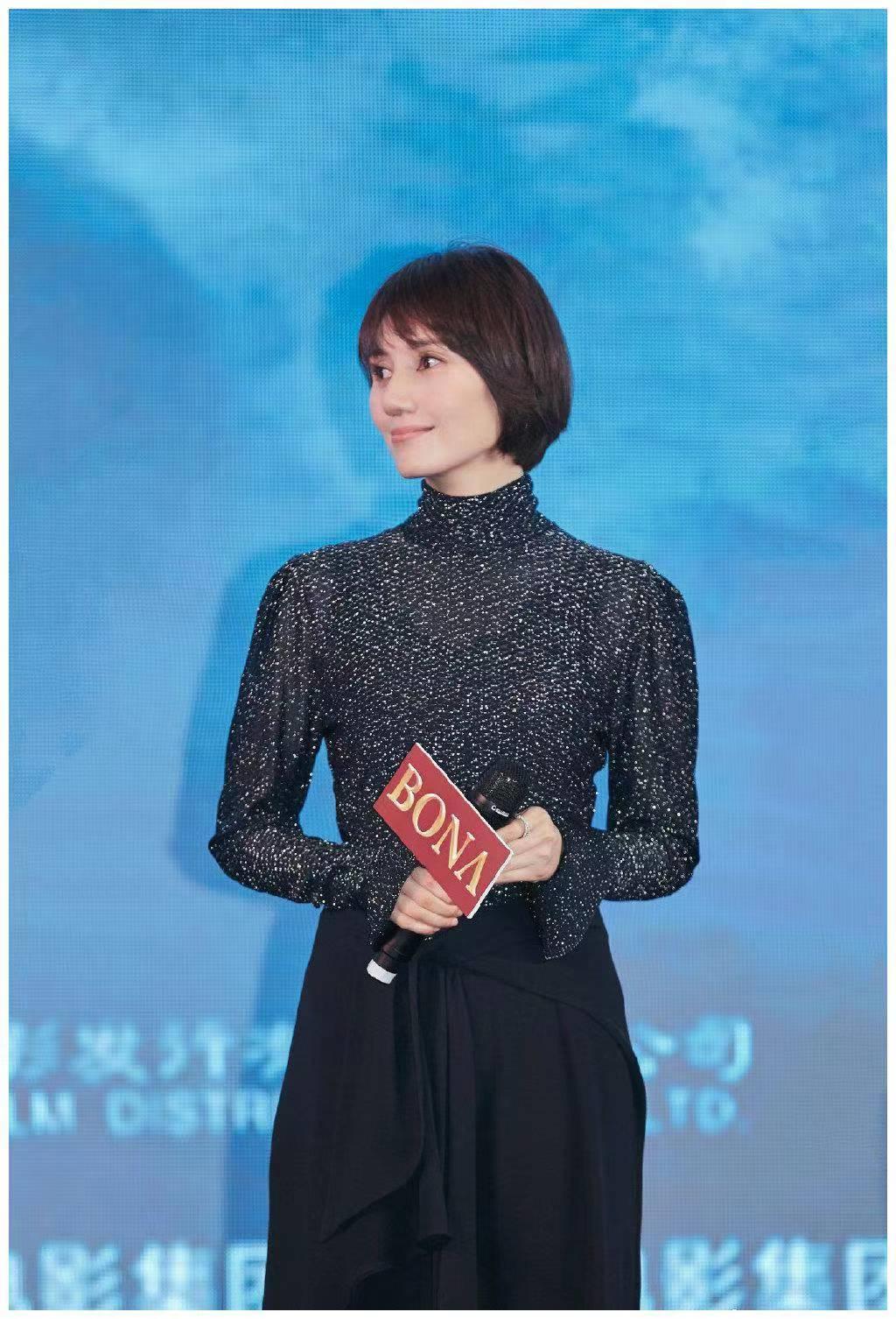 袁泉生活穿衣搭配,袁泉的百万衣橱