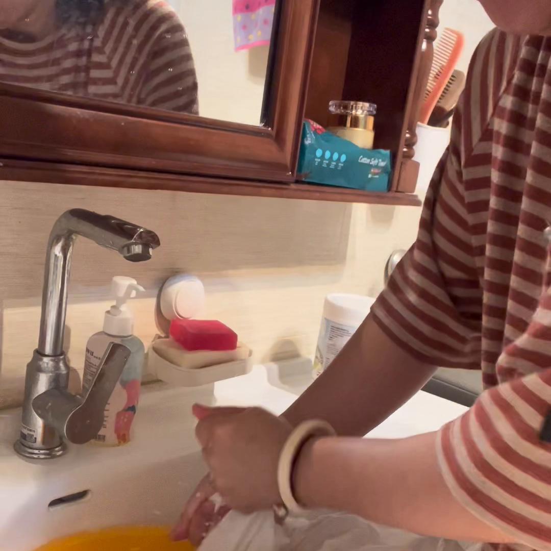 温水化开的洗衣粉凉水洗得干净吗,水渍水垢清洗